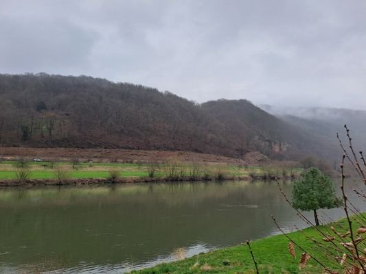 Direkt am Neckar !