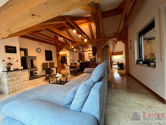 Wohnzimmer und Kueche