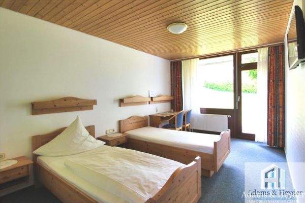 Zweibettzimmer