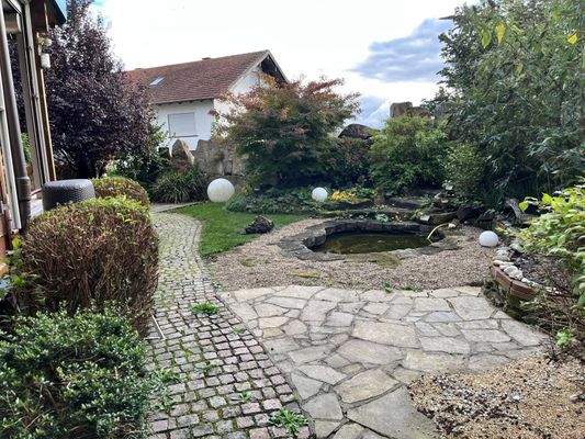 Außenbereich mit Granitpflaster