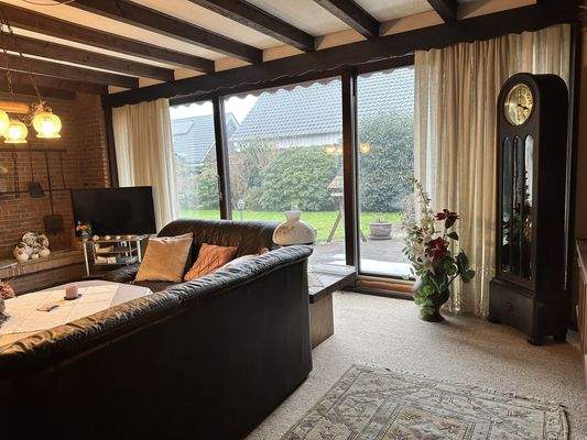 Große Fensterflächen