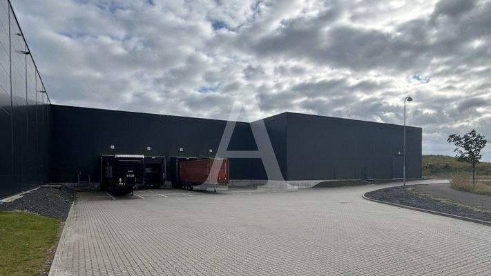 Hallenfläche in Ossendorf