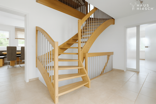 Flur modernisiert Bsp.