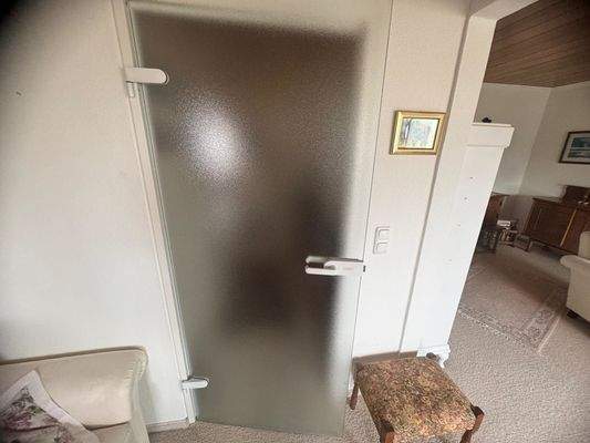 Glastür zum Wohn- und Esszimmer