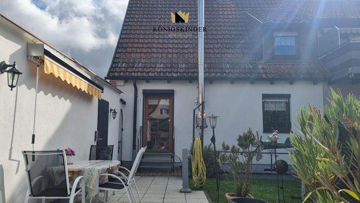  Gartenzugang vom Wohnbereich und Keller