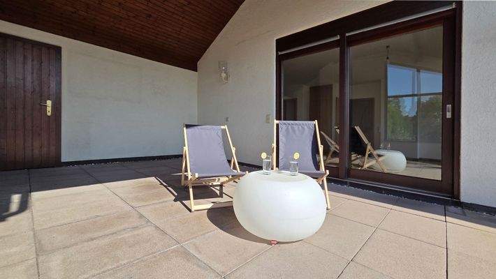 "nehmen Sie gerne Platz"