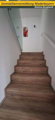 zweiter Treppenaufgang zur Ankleide EFH