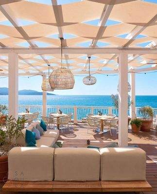 07B7FDFA-1C69-4BA9-8F58-356A0B4787A4