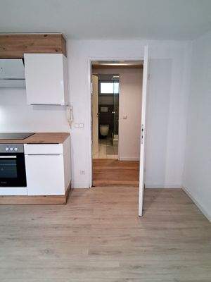 5. Ausblick Wohnbereich Richtung Bad.jpg