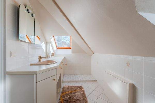Duschbad im Dachgeschoss