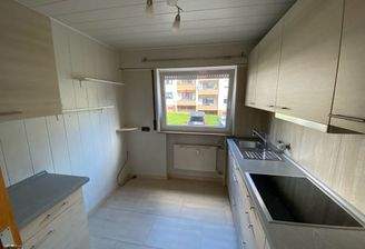 Küche mit Essbereich