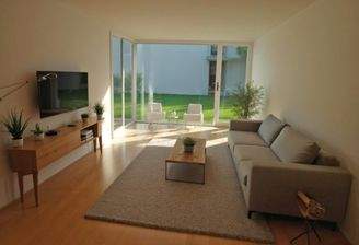 Wohnzimmer (KI generiert)