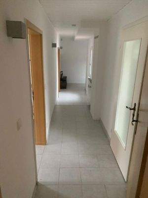 Flur vom Westen in Osten