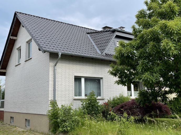 2-Familienhaus in toller Lage