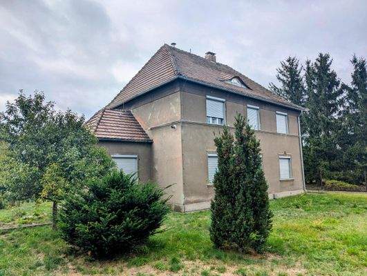 Ansicht Wohnhaus mit Anbau