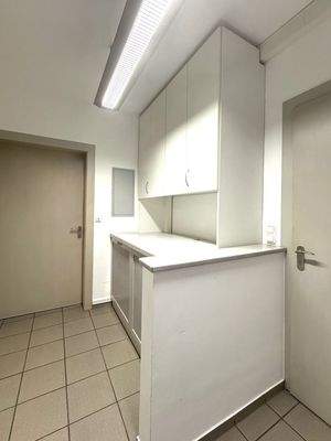 Zwischenraum Büro 1 Theke EDV