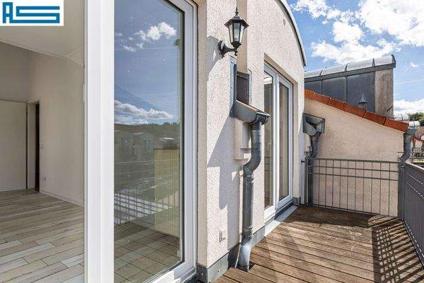 Balkonzugang vom Kinderzimmer 1