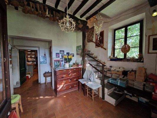 71LAzienda_ agricola_Toskana.jpg