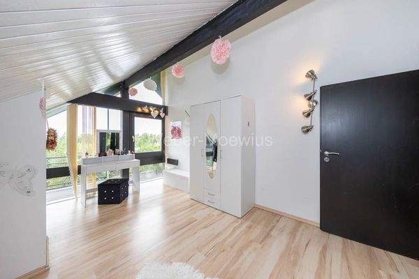 3420 DG Schlafzimmer 4 b