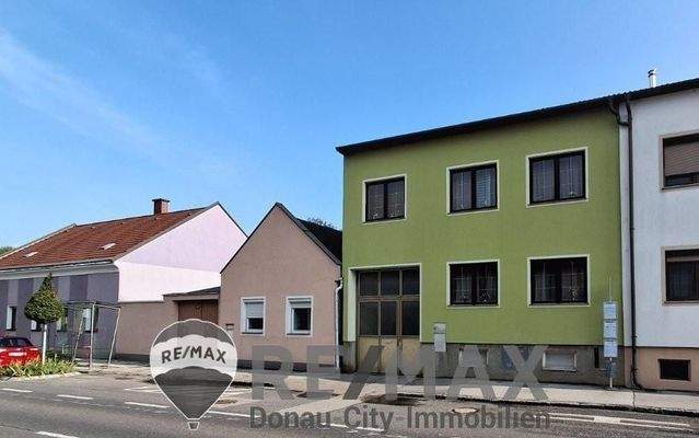 48 Hausfront Moosbrunn