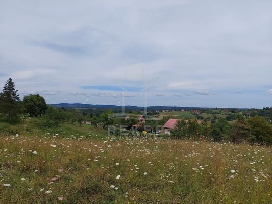 Baugrundstück in der malerischen Umgebung von Slunj