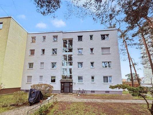 Außenansicht Eingang