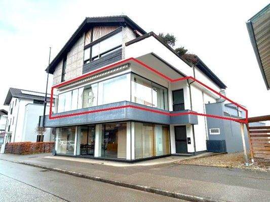 Blick auf das Haus, OG markiert