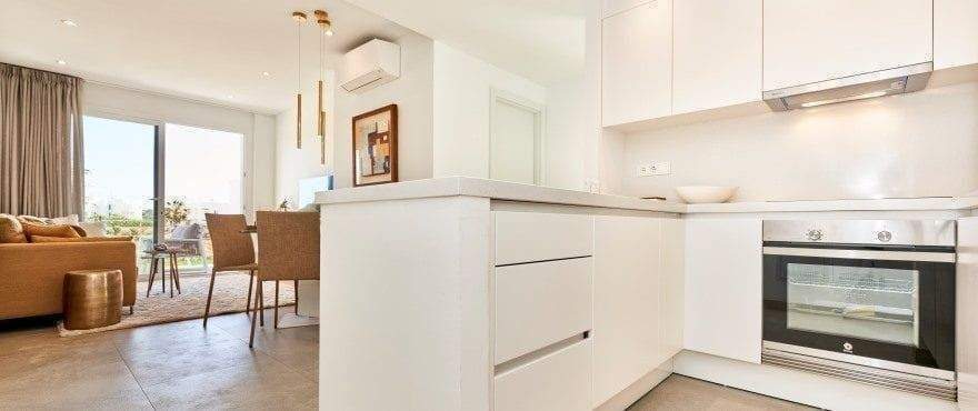 B5-Compass-Cala-dOr-kitchen-880x370.jpg