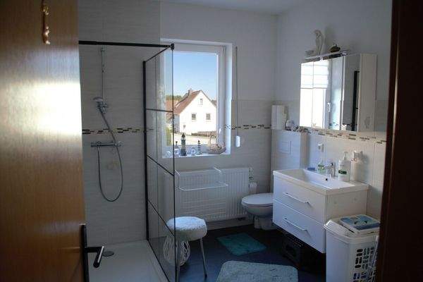 Einliegerwohnung EG Bad