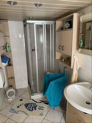 Dusche im Erdgeschoß