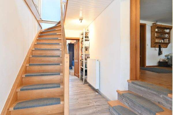 Flur / Eingang - Hauptwohnung