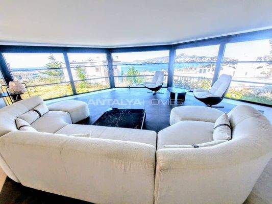 Detached House with Sea View in Yalıkavak Bodrum