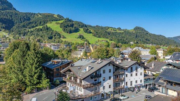 KITZIMMO-Repräsentatives Büro in Top-Zentrumslage mieten - Immobilien Kitzbühel.