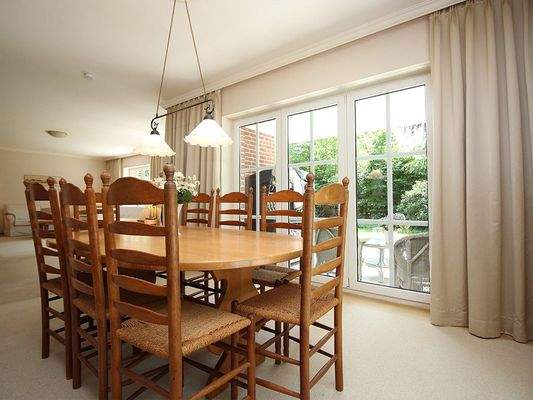 Wohn- und Essbereich 