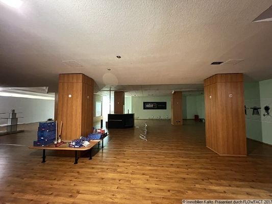 Verkaufsfläche UG Haus 1
