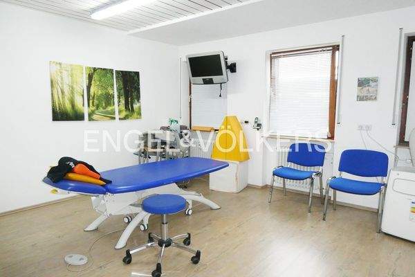 Physiotherapieraum im Untergeschoss