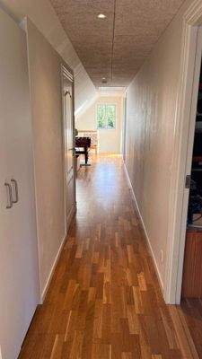 Flur Richtung Treppe OG