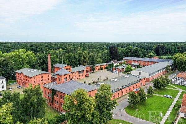 Luftaufnahme vis a vie Landgut Stober