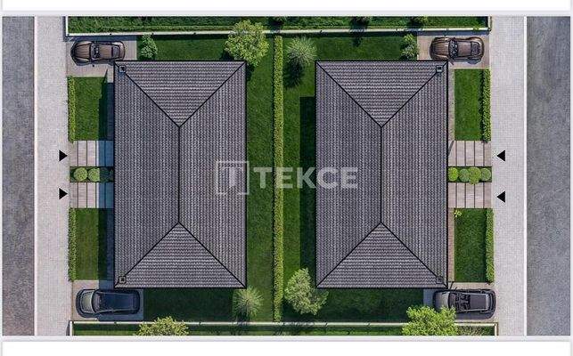 Spacious 5-Bedroom Villas with Pool and Garden in Samanlı