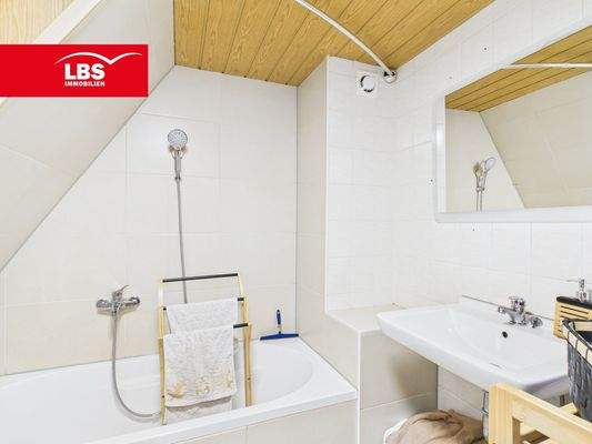 Badezimmer Vorderhaus