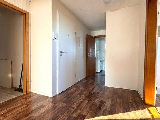 Diele - 2-Zimmer-Whg. im DG