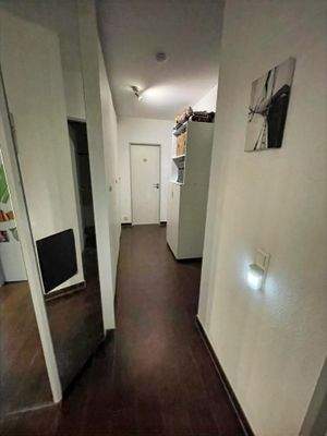 Diele, Flur Blickrichtung Abstellraum