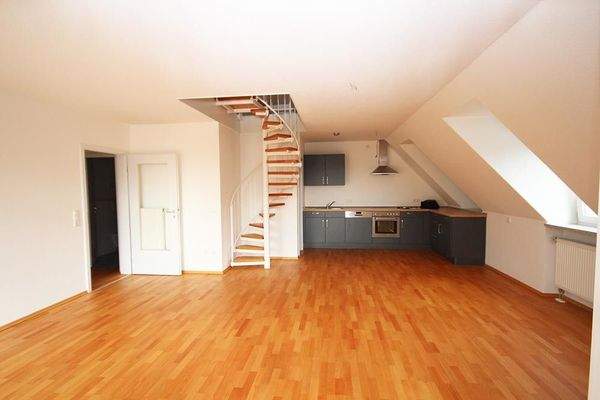 Großzügiges Wohnen / Essen / Kochen