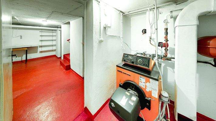 Heizungsraum im Kellergeschoss