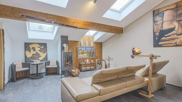 KITZIMMO-exklusive Dachgeschosswohnung kaufen - Immobilien Kitzbühel.