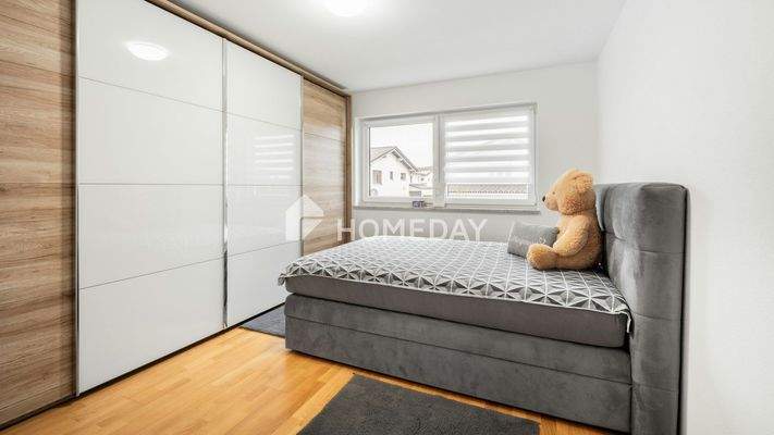 1. OG Kinderzimmer 1