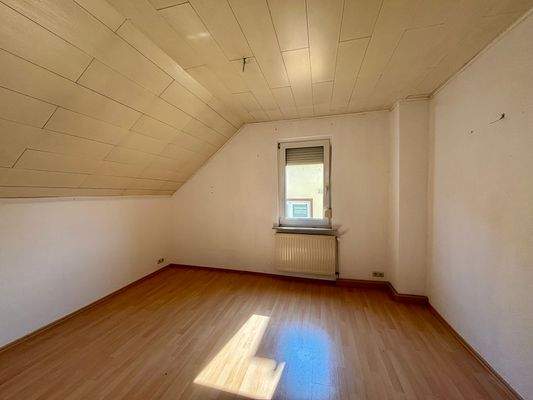 13- Schlafzimmer Wohnung OG.jpeg