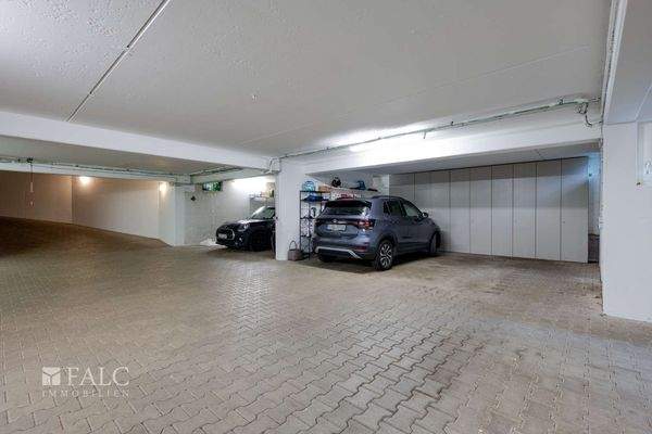 Tiefgarage 2 Stellplätze