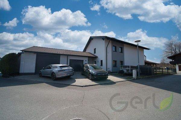 Außenansicht Zufahrt