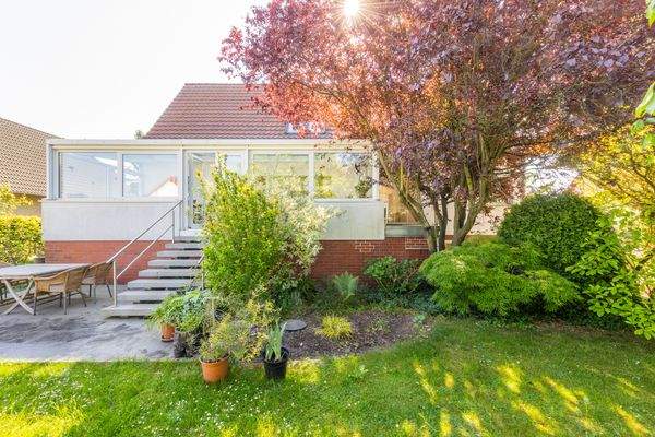 Wintergarten und Gartenterrasse